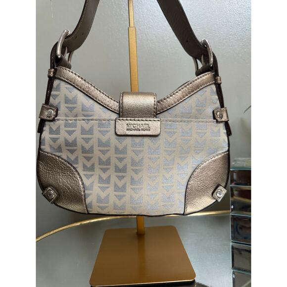 Michael Kors Shoulder Purse - Picture 1 of 9
